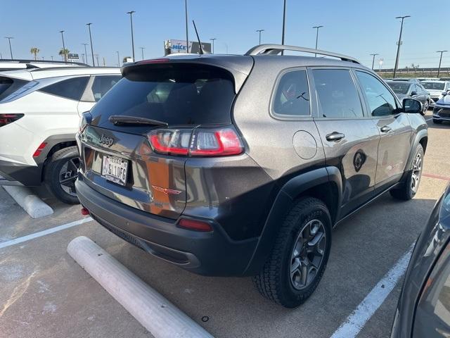 used 2020 Jeep Cherokee car, priced at $20,991