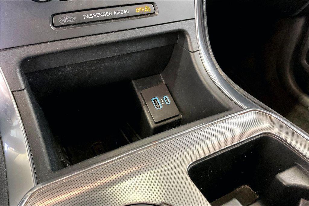 used 2024 Ford Edge car, priced at $22,380