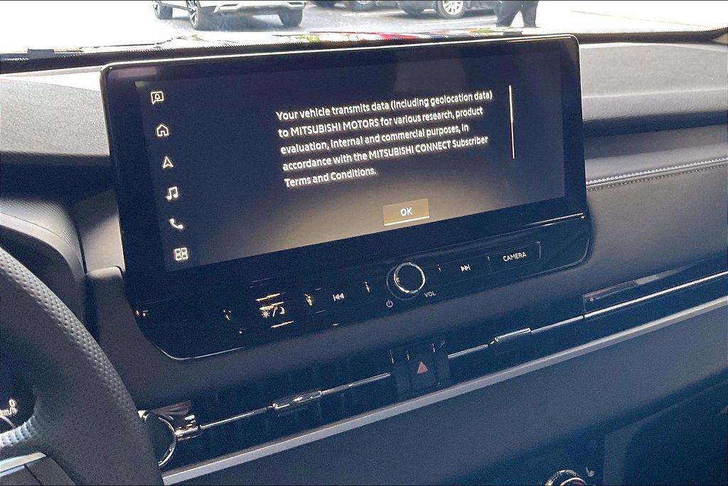 new 2026 Mitsubishi Outlander car, priced at $34,376