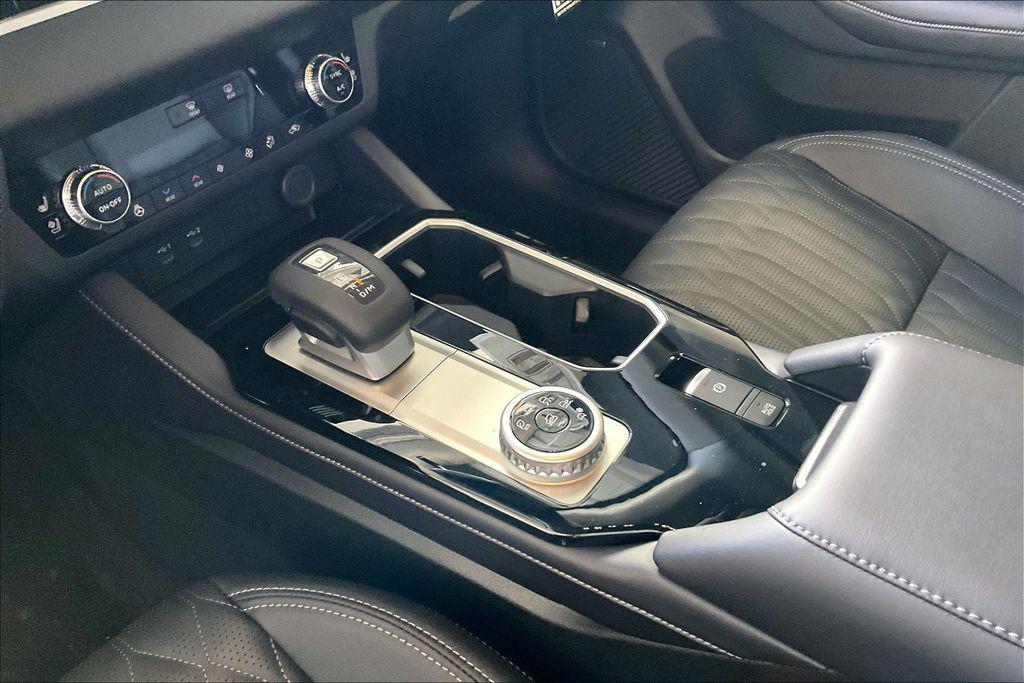 new 2026 Mitsubishi Outlander car, priced at $34,376