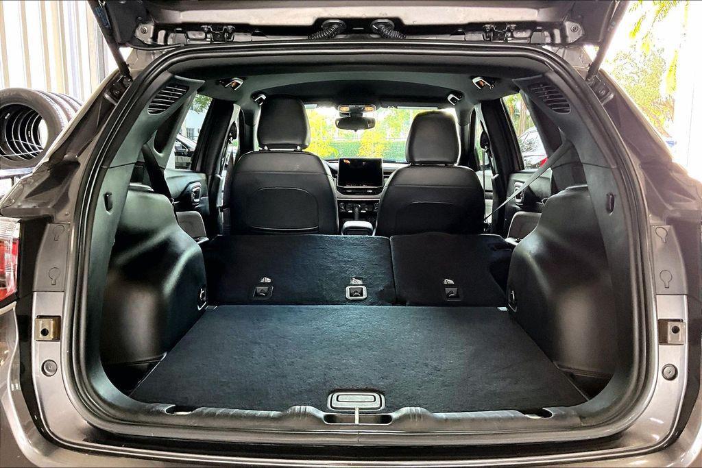 used 2024 Jeep Compass car, priced at $17,659