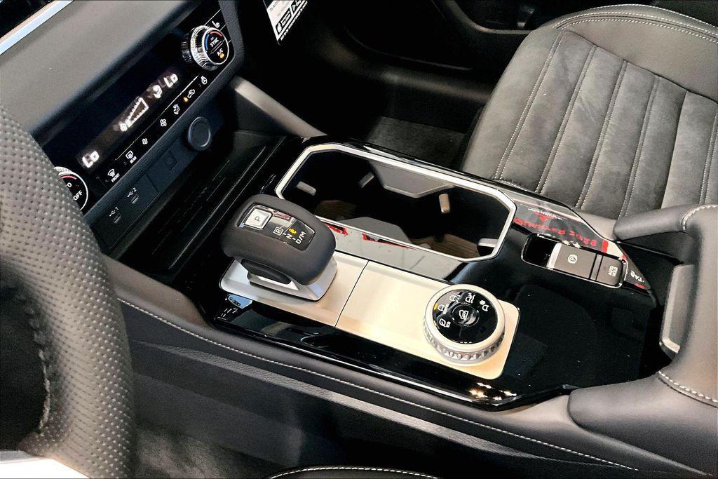 new 2026 Mitsubishi Outlander car, priced at $32,324
