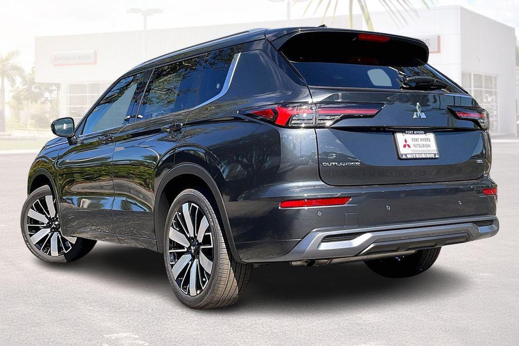 new 2026 Mitsubishi Outlander car, priced at $34,090