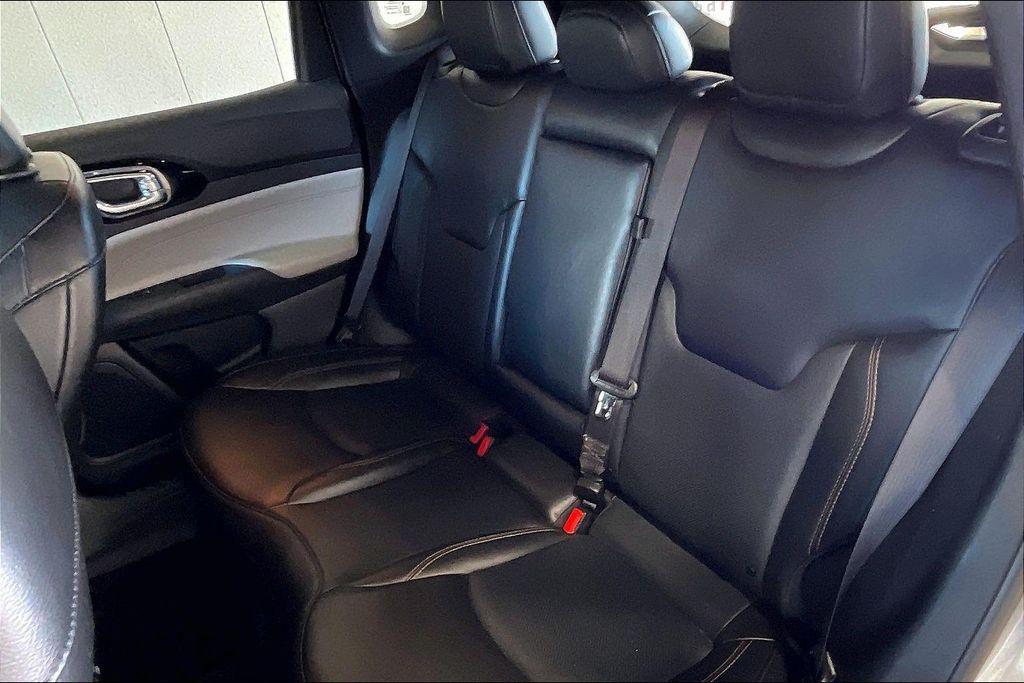 used 2023 Jeep Compass car, priced at $18,161