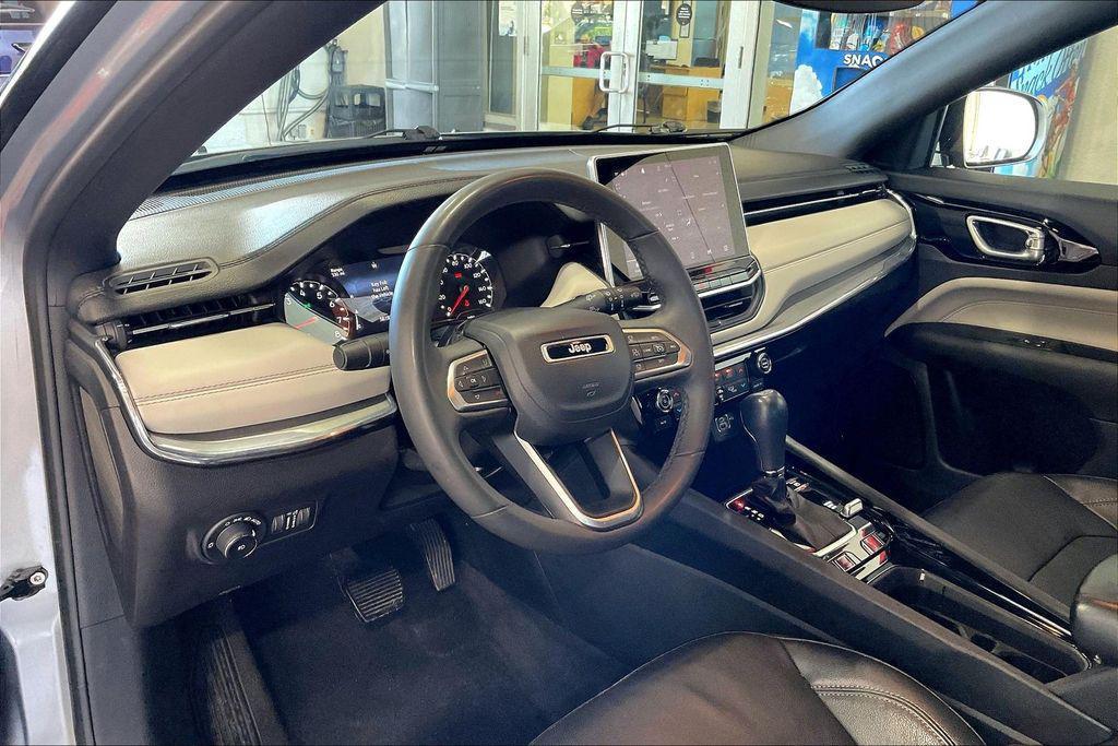 used 2023 Jeep Compass car, priced at $18,161