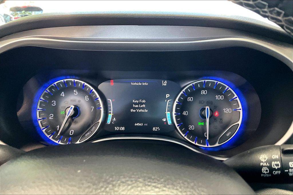 used 2023 Chrysler Pacifica car, priced at $21,992