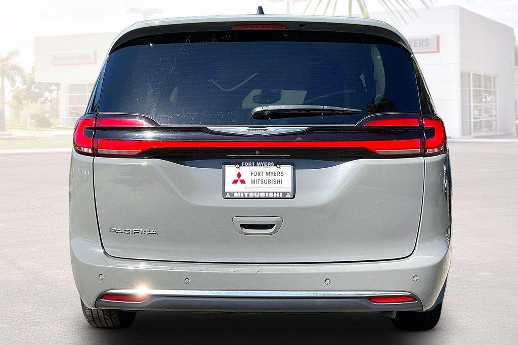 used 2023 Chrysler Pacifica car, priced at $21,992