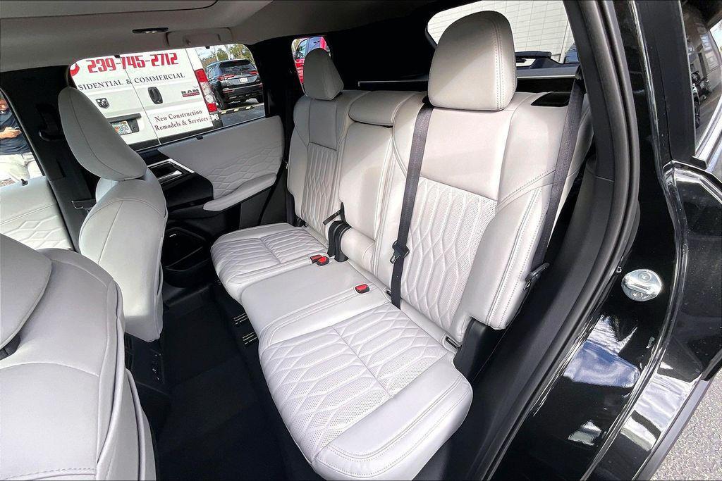 new 2026 Mitsubishi Outlander car, priced at $34,858