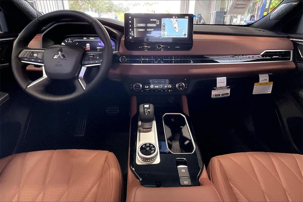 new 2026 Mitsubishi Outlander car, priced at $37,558