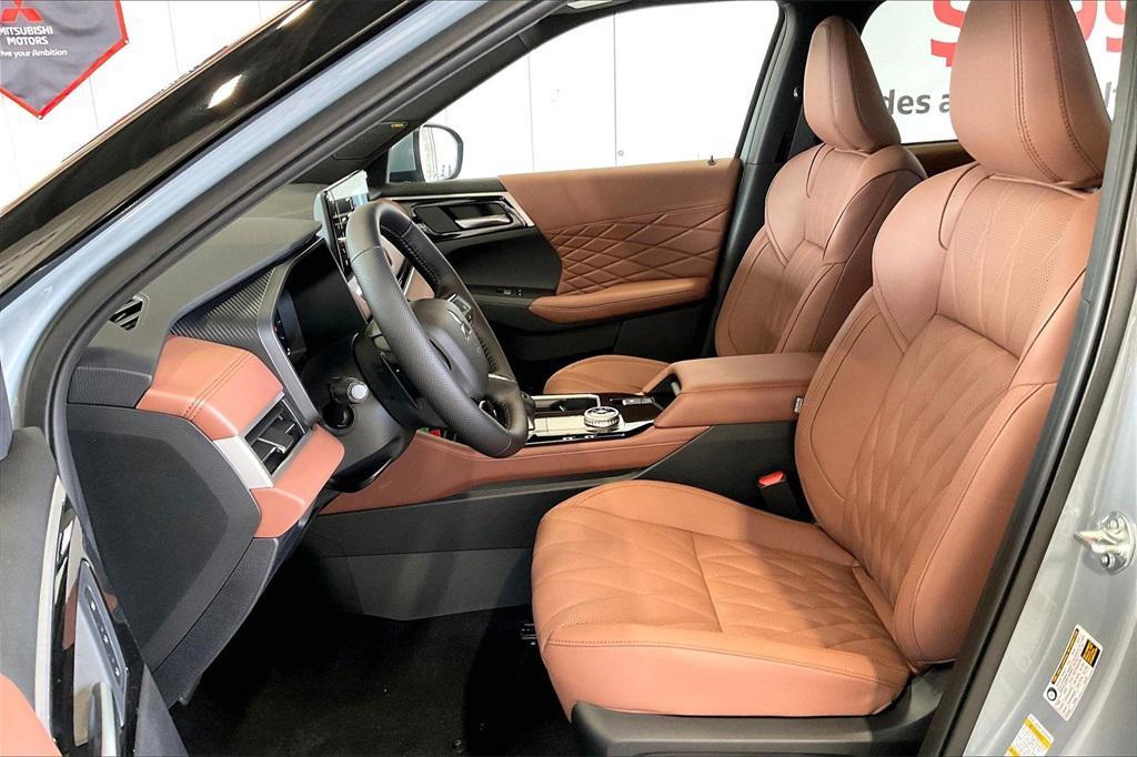 new 2026 Mitsubishi Outlander car, priced at $37,558