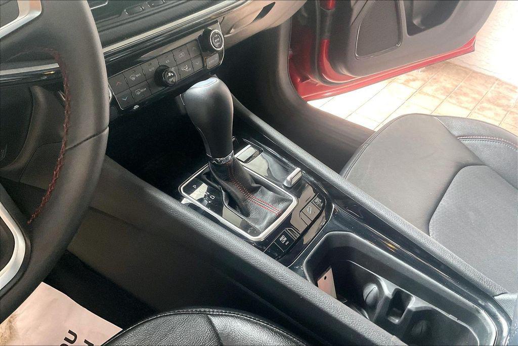 used 2025 Jeep Compass car, priced at $21,211