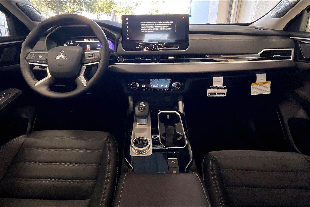 new 2026 Mitsubishi Outlander car, priced at $34,214