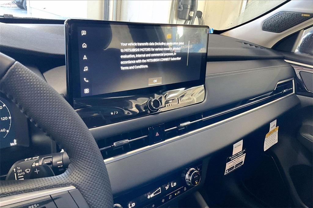 new 2026 Mitsubishi Outlander car, priced at $34,214