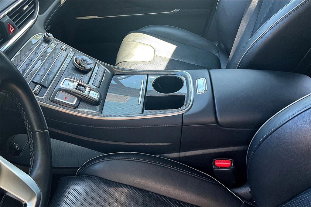 used 2023 Hyundai Santa Fe car, priced at $21,086