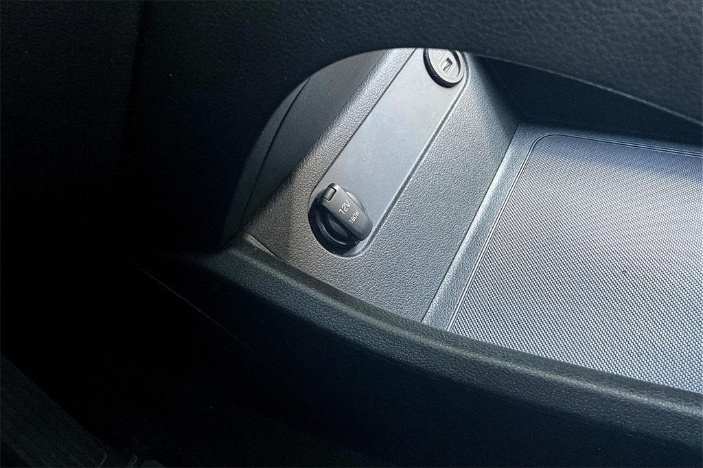 used 2023 Hyundai Santa Fe car, priced at $21,086