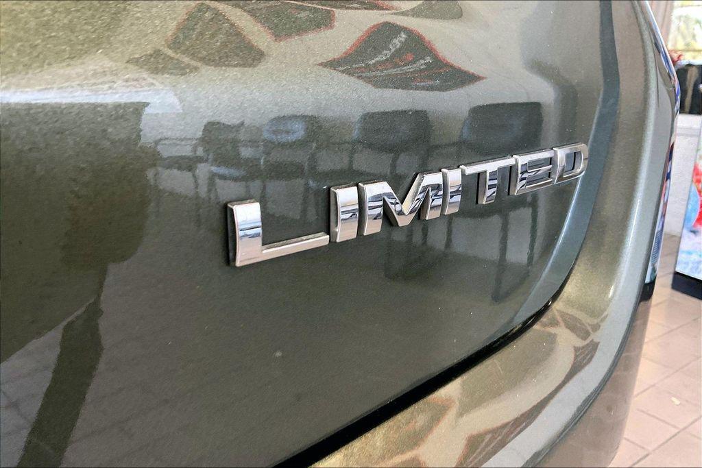 used 2019 Jeep Compass car, priced at $12,815