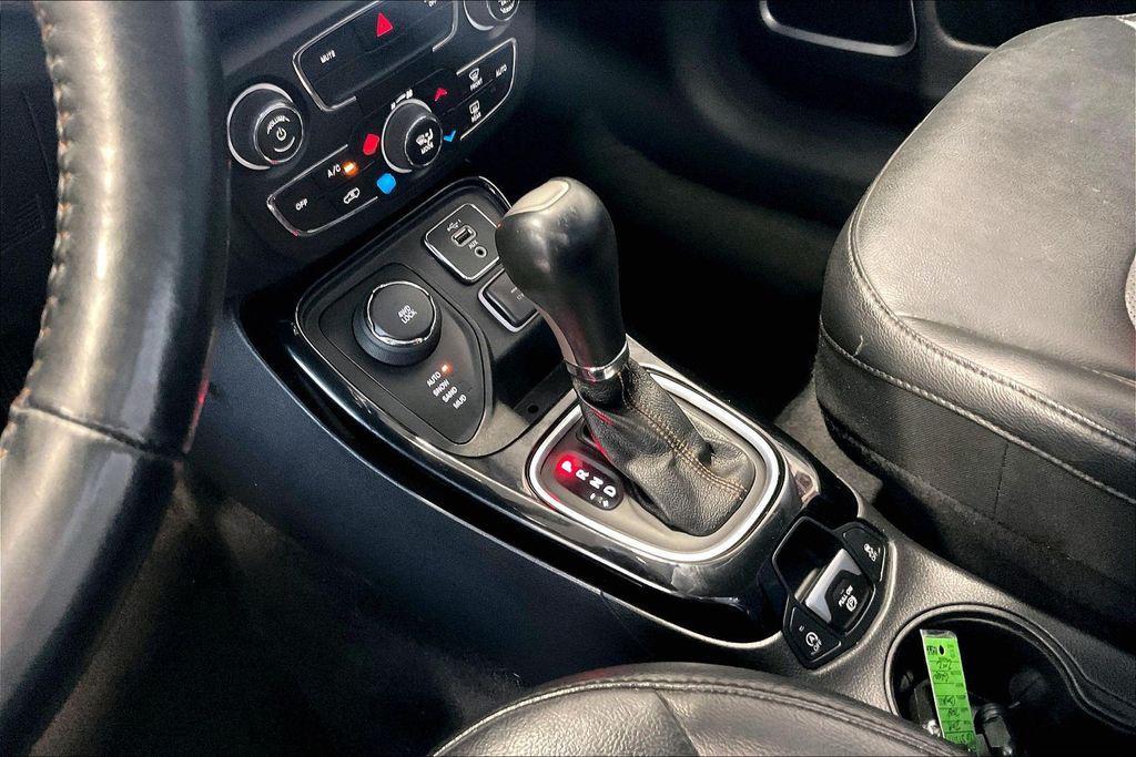 used 2019 Jeep Compass car, priced at $12,815