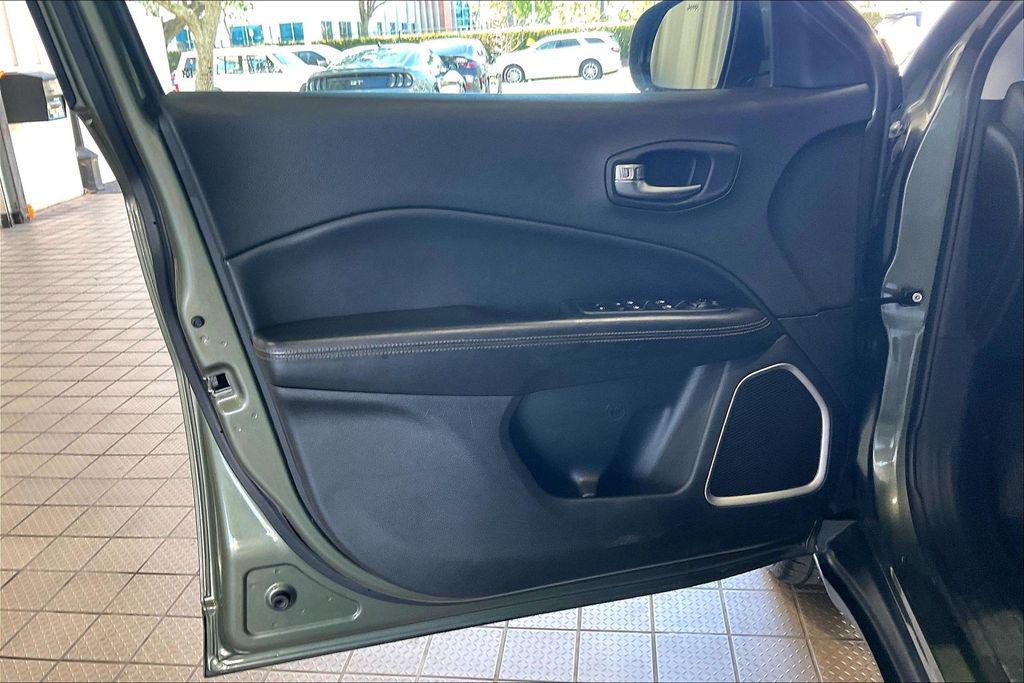 used 2019 Jeep Compass car, priced at $12,815