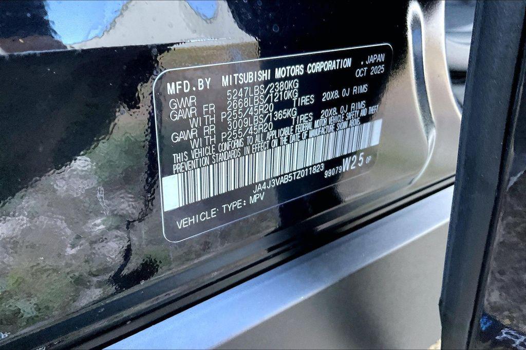 new 2026 Mitsubishi Outlander car, priced at $32,192