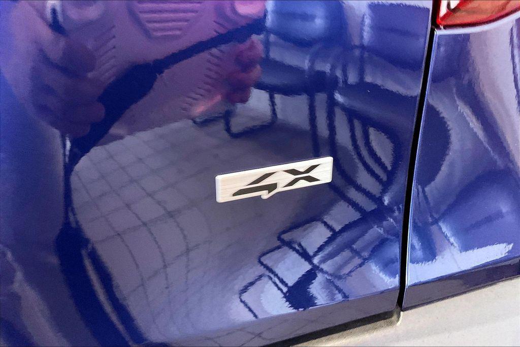 used 2025 Kia Seltos car, priced at $21,990