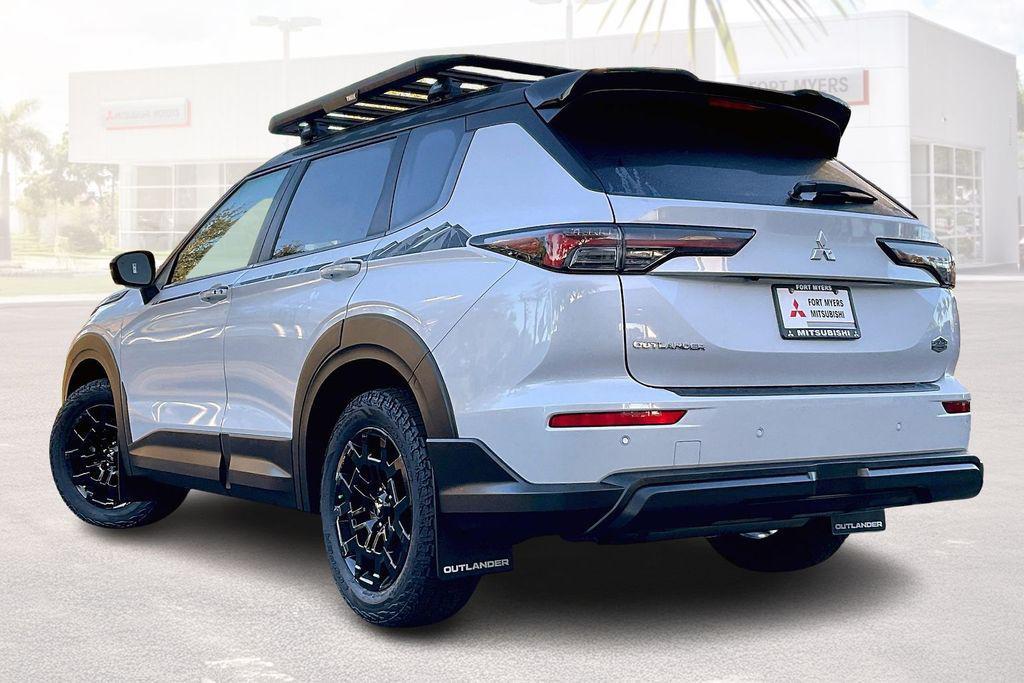 new 2026 Mitsubishi Outlander car, priced at $33,951