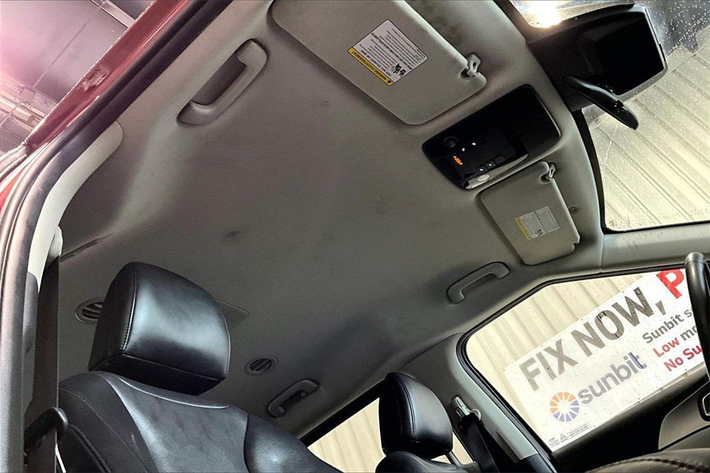 used 2024 Kia Carnival car, priced at $25,995