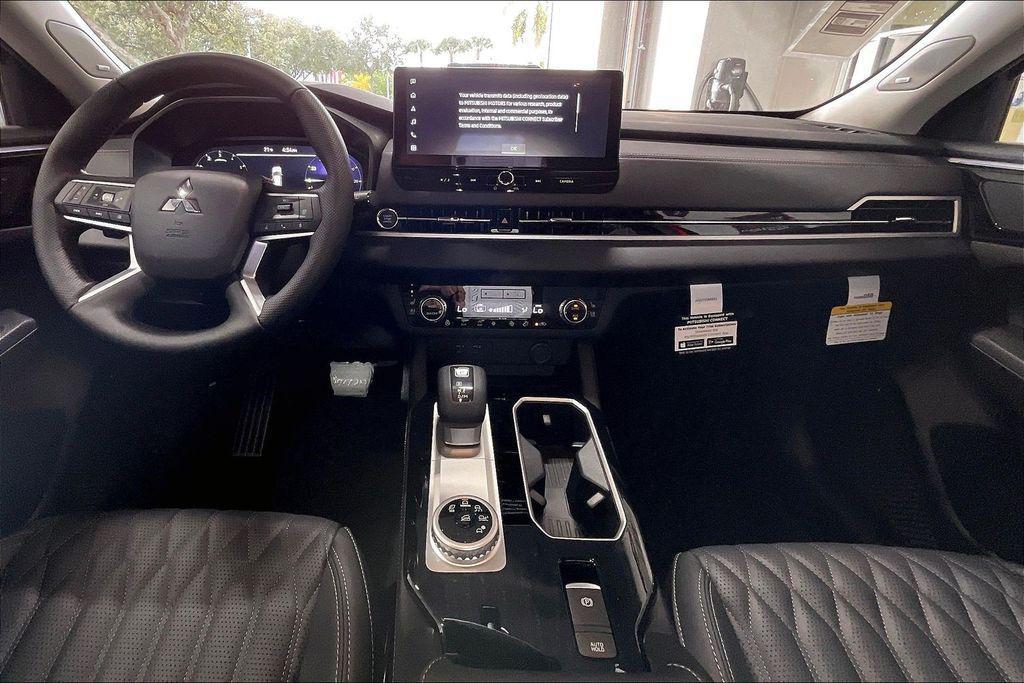 new 2026 Mitsubishi Outlander car, priced at $33,630