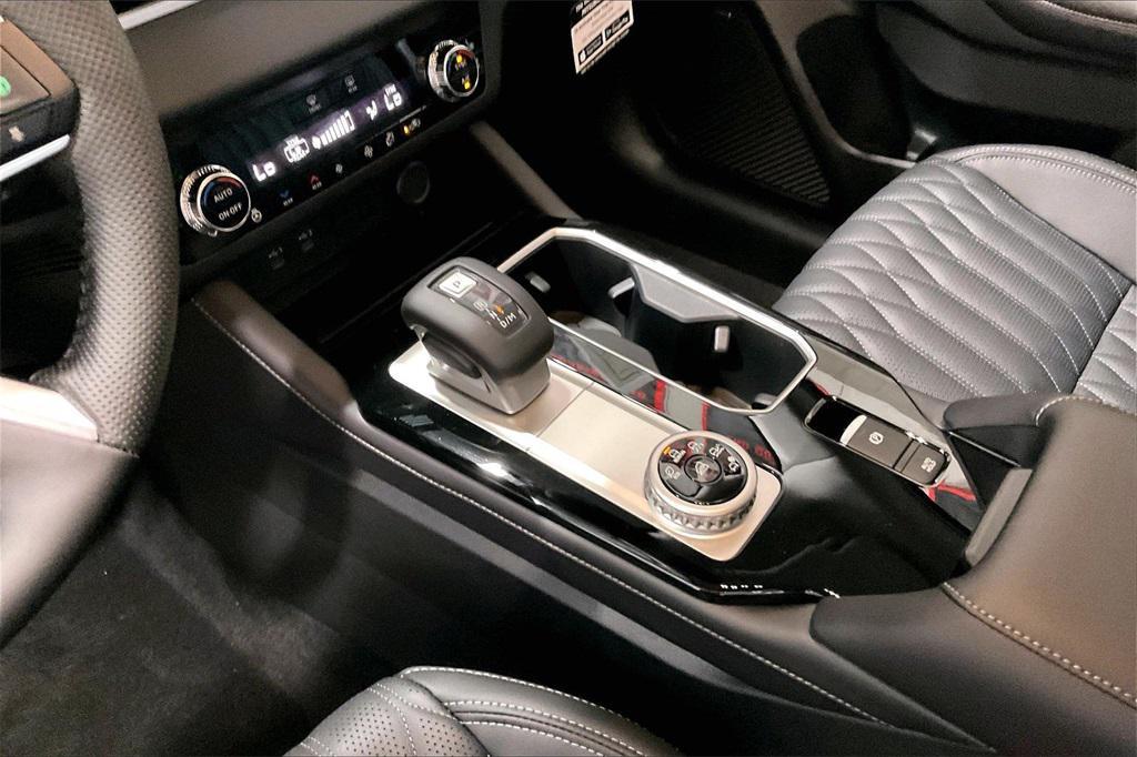 new 2026 Mitsubishi Outlander car, priced at $33,630