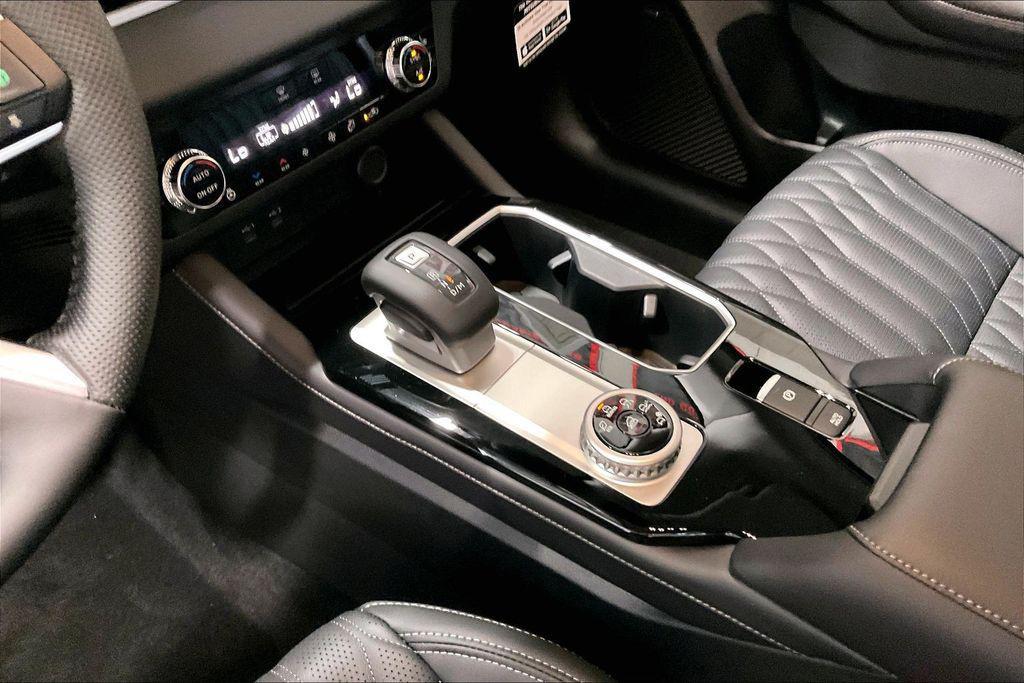 new 2026 Mitsubishi Outlander car, priced at $33,630