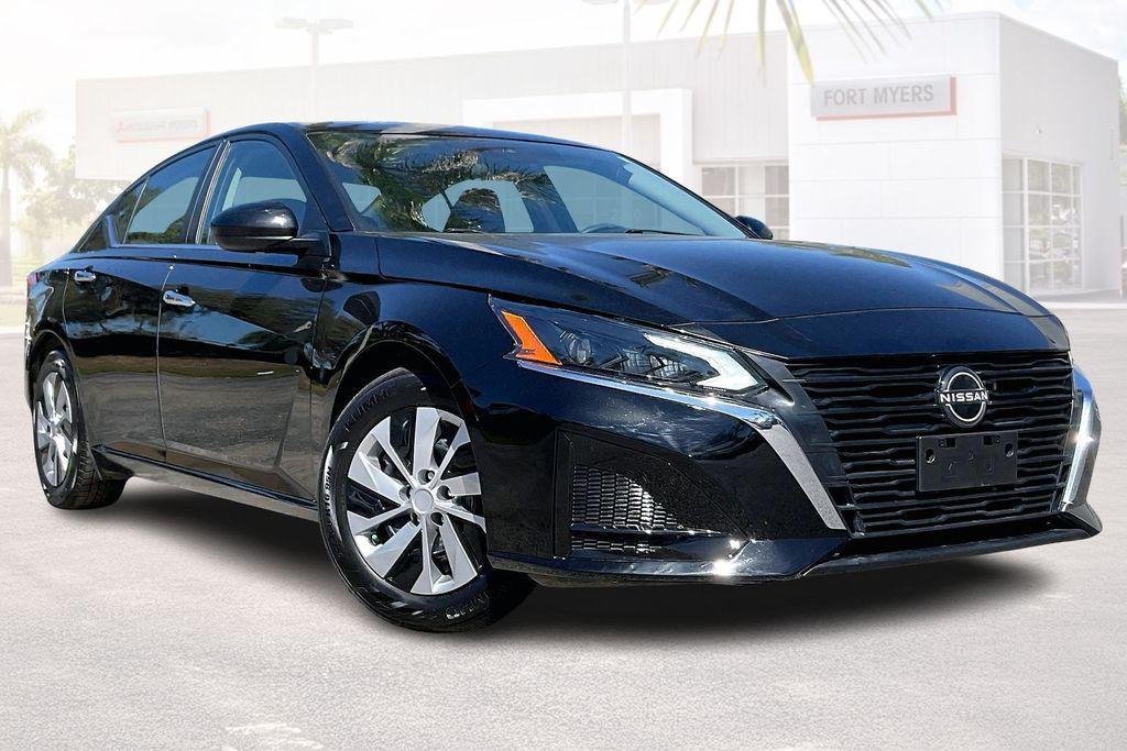 used 2023 Nissan Altima car, priced at $14,666