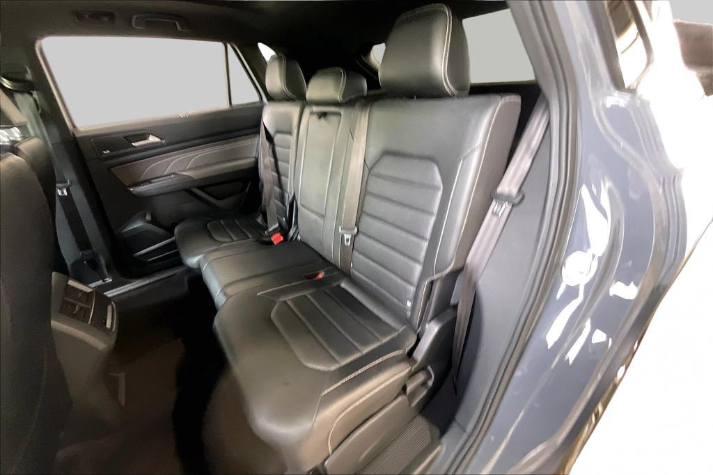 used 2021 Volkswagen Atlas Cross Sport car, priced at $20,292