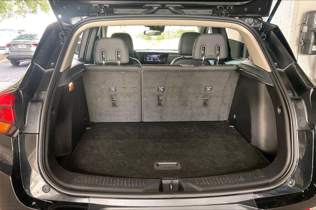used 2025 Buick Encore GX car, priced at $19,906