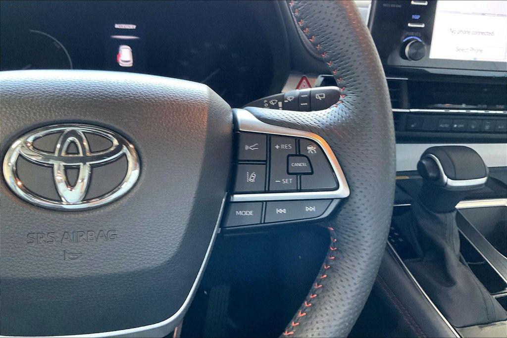 used 2024 Toyota Sienna car, priced at $45,464