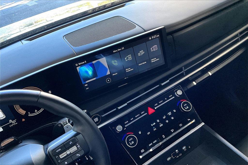 used 2025 Hyundai Santa Fe car, priced at $27,809