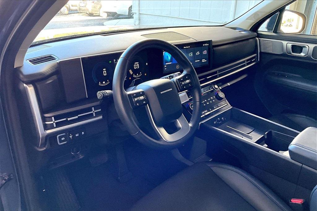 used 2025 Hyundai Santa Fe car, priced at $27,809