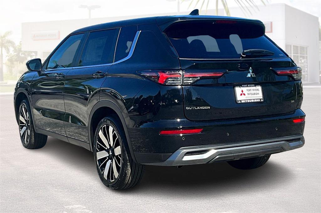 new 2025 Mitsubishi Outlander car, priced at $26,197