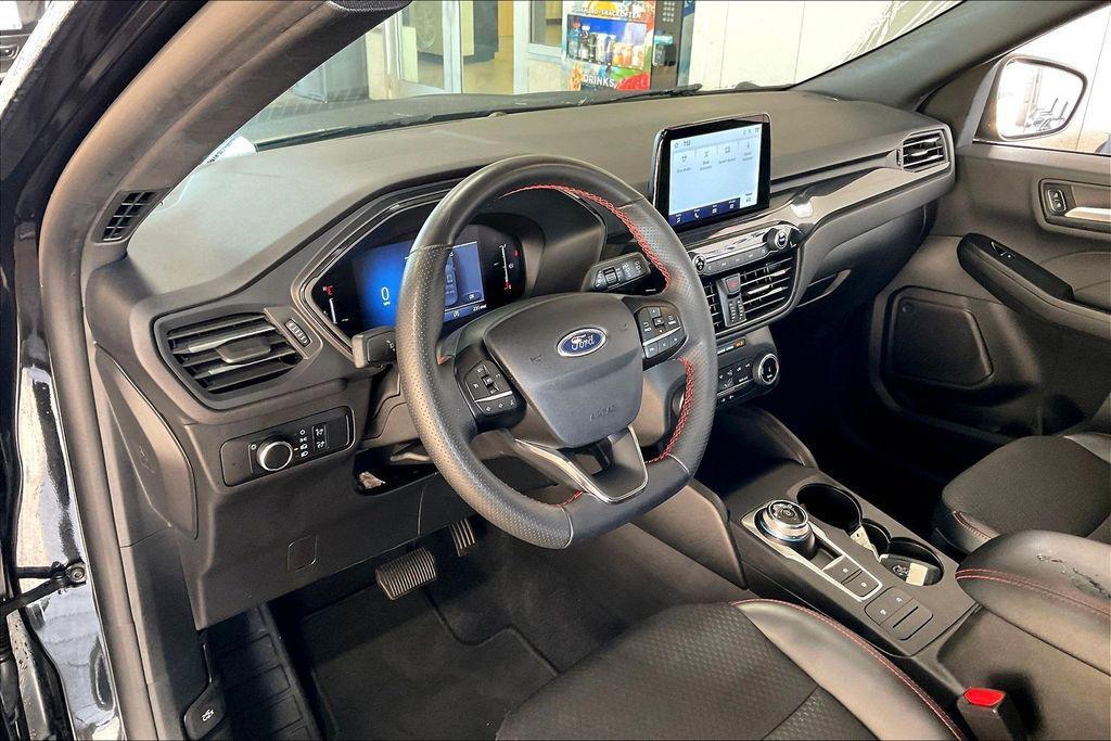 used 2025 Ford Escape car, priced at $21,327