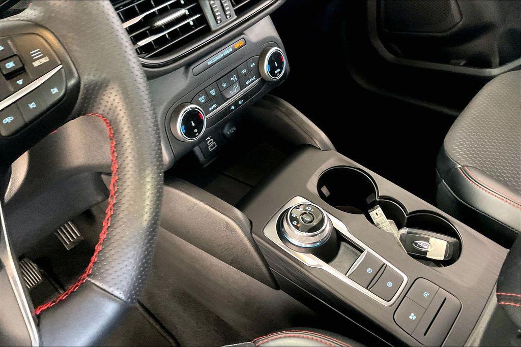 used 2025 Ford Escape car, priced at $21,327