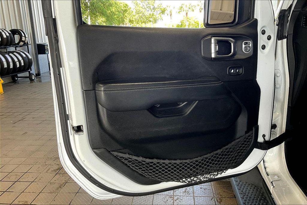 used 2020 Jeep Wrangler Unlimited car, priced at $23,946