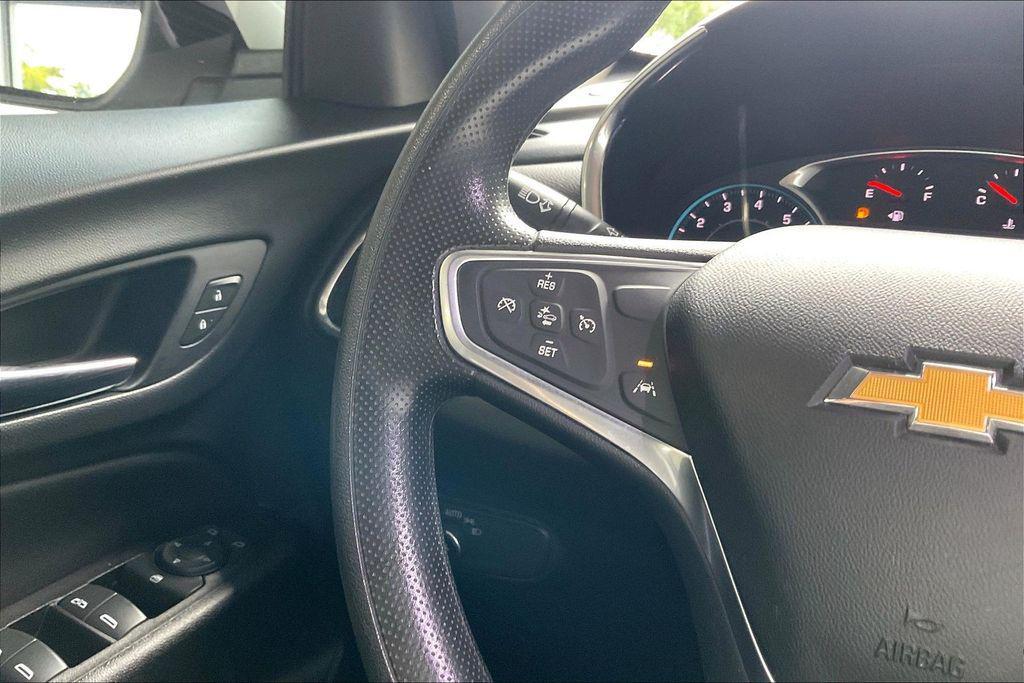 used 2022 Chevrolet Equinox car, priced at $13,697