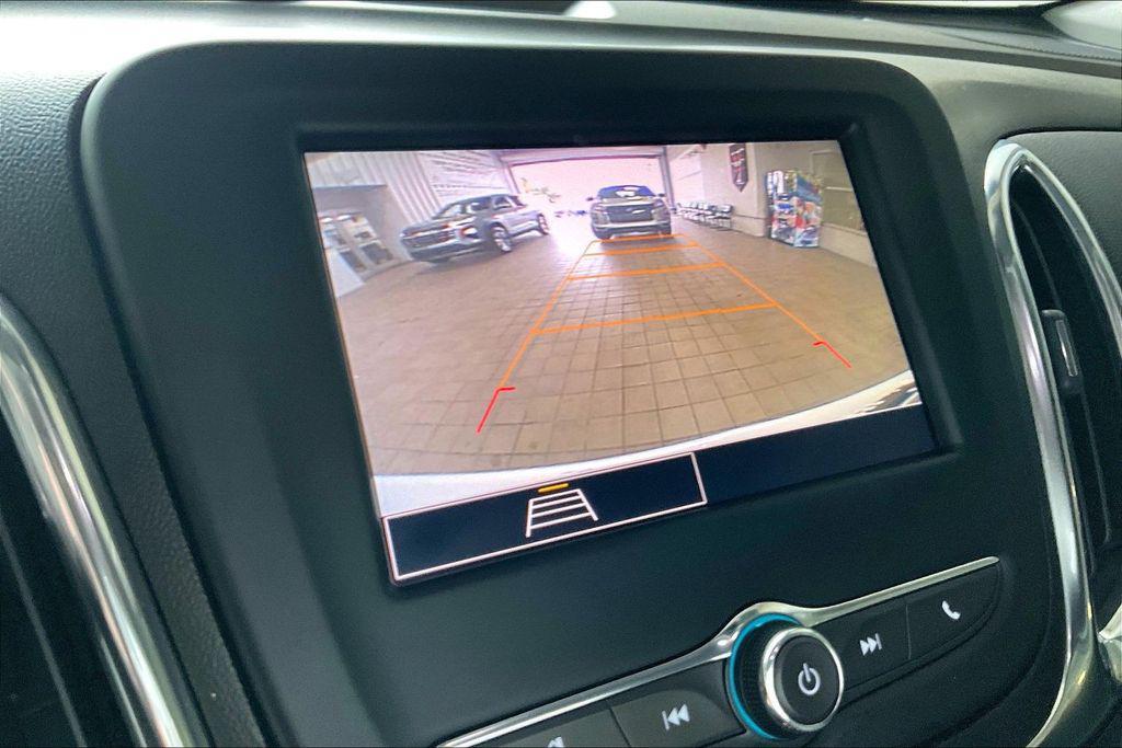used 2022 Chevrolet Equinox car, priced at $13,697