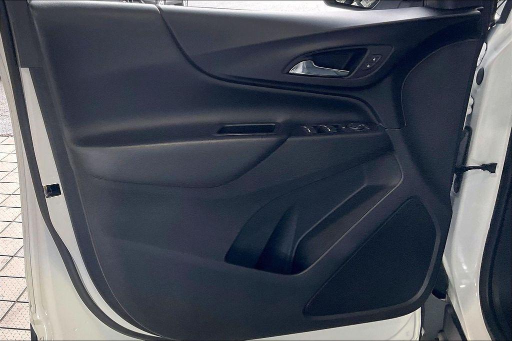 used 2022 Chevrolet Equinox car, priced at $13,697