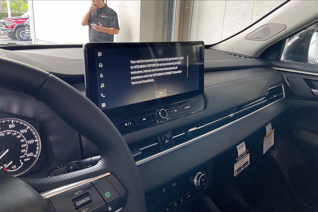 new 2026 Mitsubishi Outlander car, priced at $33,798