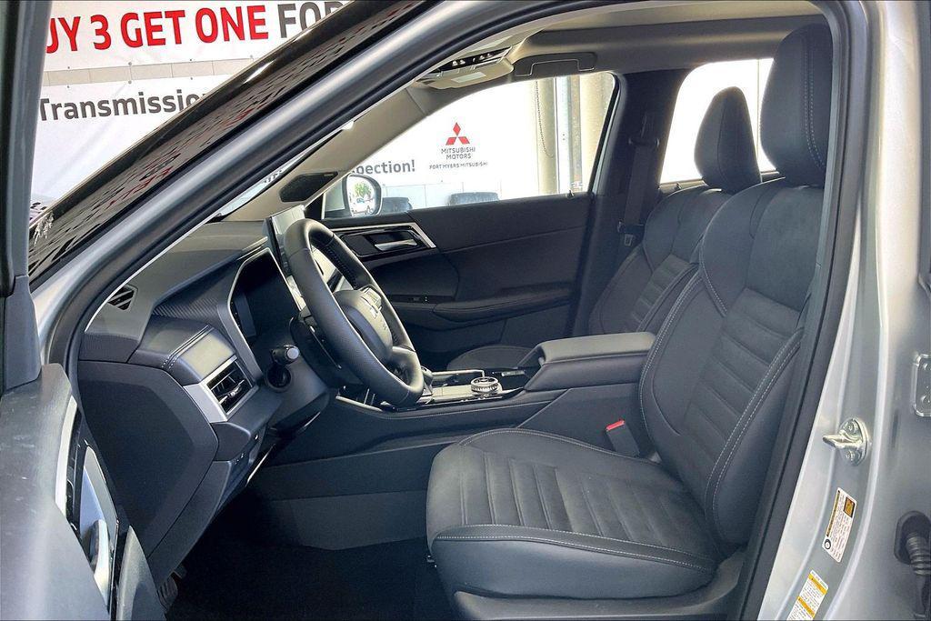 new 2026 Mitsubishi Outlander car, priced at $34,583