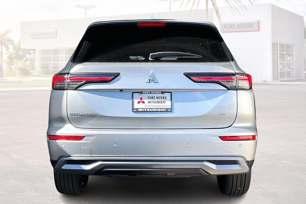 new 2026 Mitsubishi Outlander car, priced at $34,583