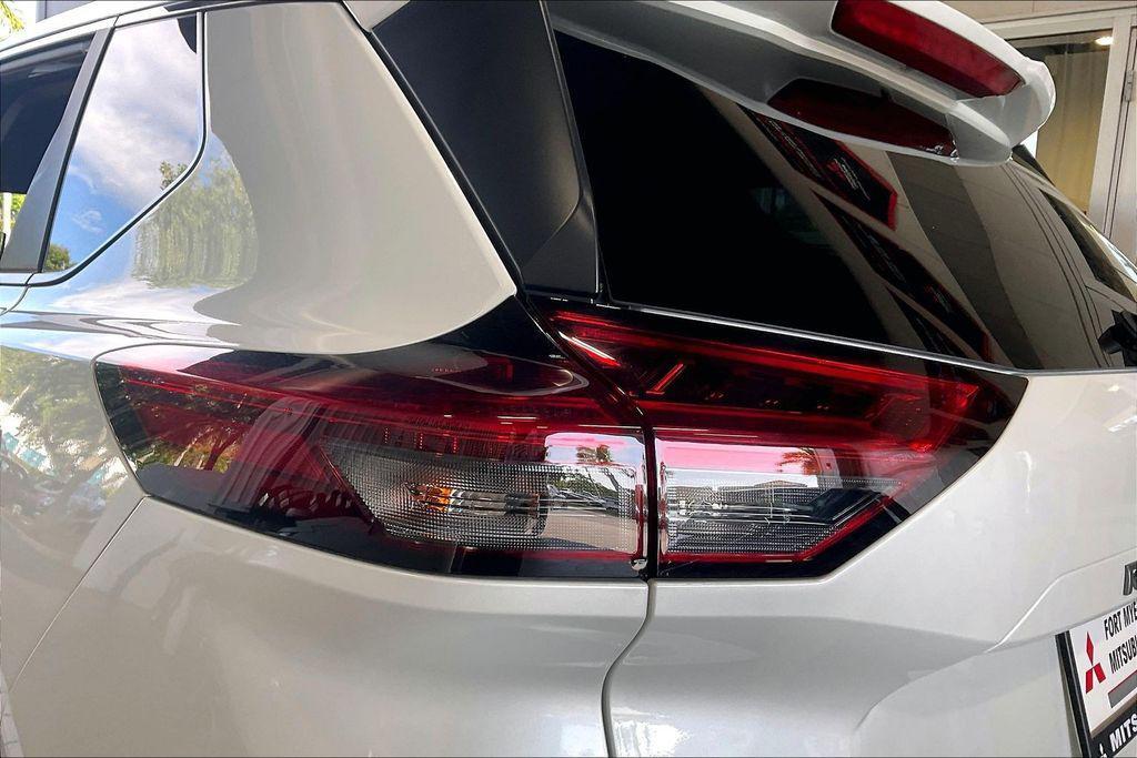 used 2025 Nissan Rogue car, priced at $18,962