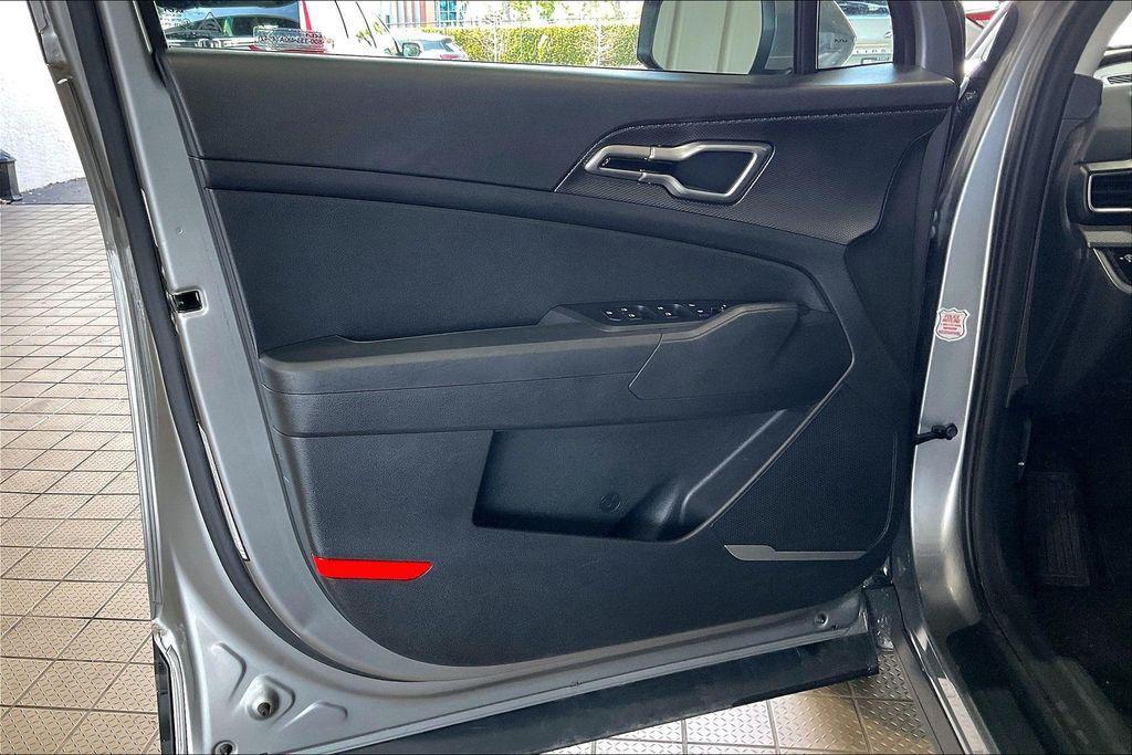 used 2024 Kia Sportage car, priced at $17,959