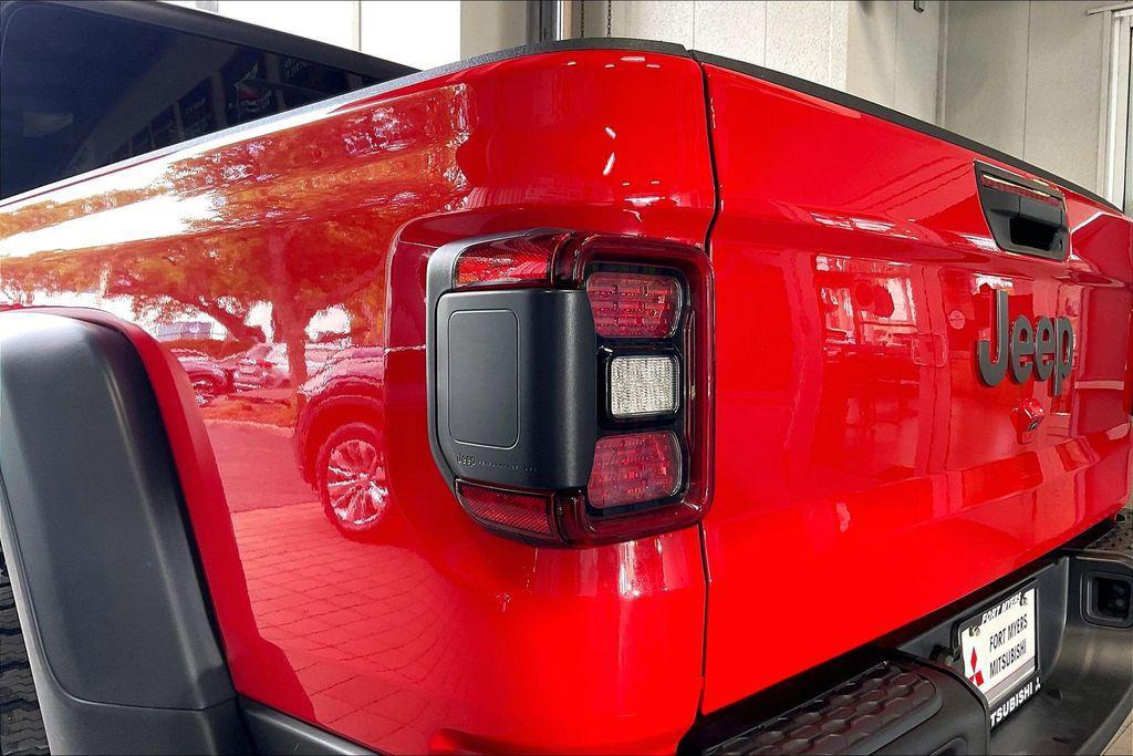 used 2026 Jeep Gladiator car, priced at $47,256