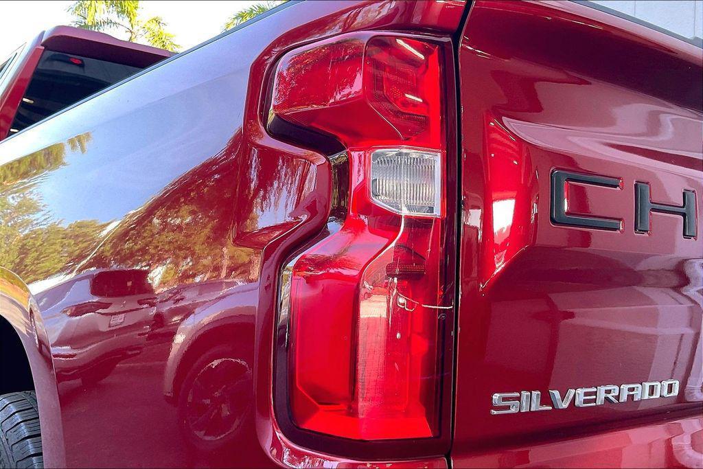 used 2021 Chevrolet Silverado 1500 car, priced at $21,733