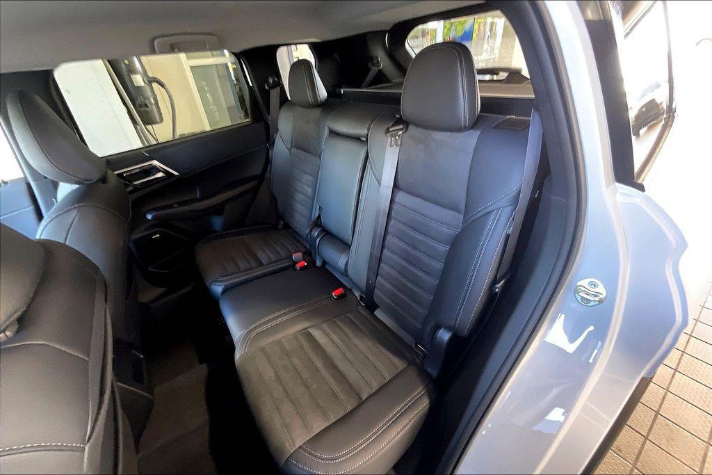 new 2026 Mitsubishi Outlander car, priced at $29,994